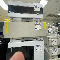 Agilent 1100 Series HPLC System with VWD Autosampler and Degasser image 3